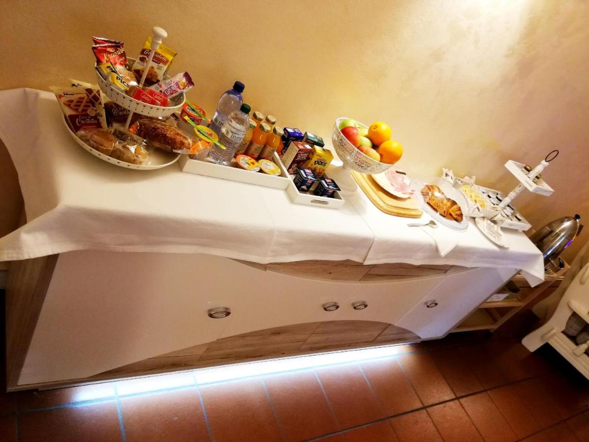 Alojamento de Acomodação e Pequeno-almoço Dei Cigni Reali Carpi